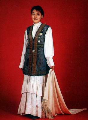 Kazakhstan people national clothes: woman's costume Kazakhstan people national clothes: woman's costume